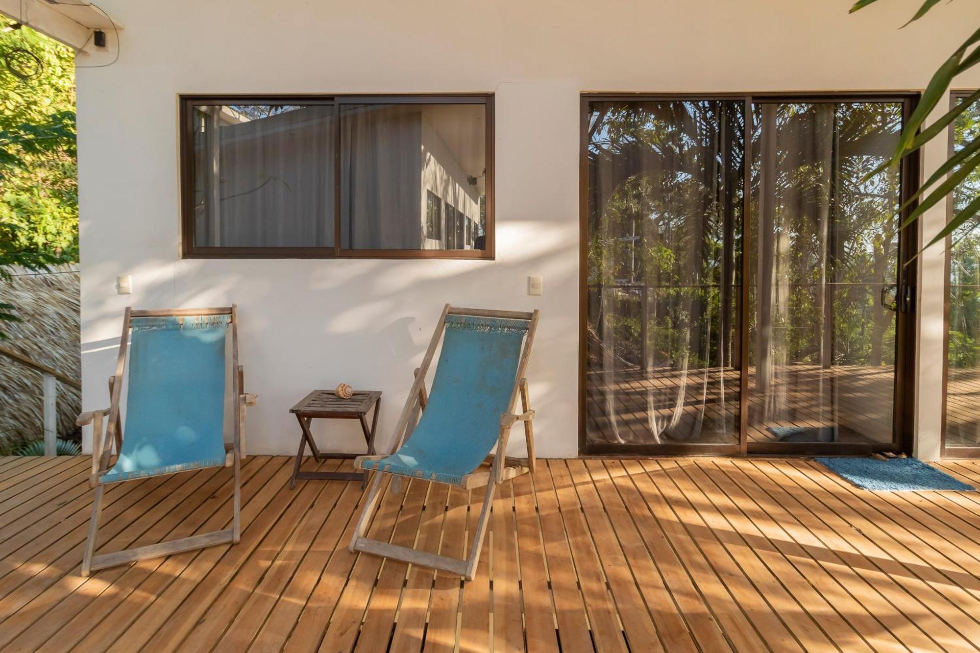 La Sana Surf Hotel, New Management, Few Mn Drive To The Beach Playa Santa Teresa  Bagian luar foto