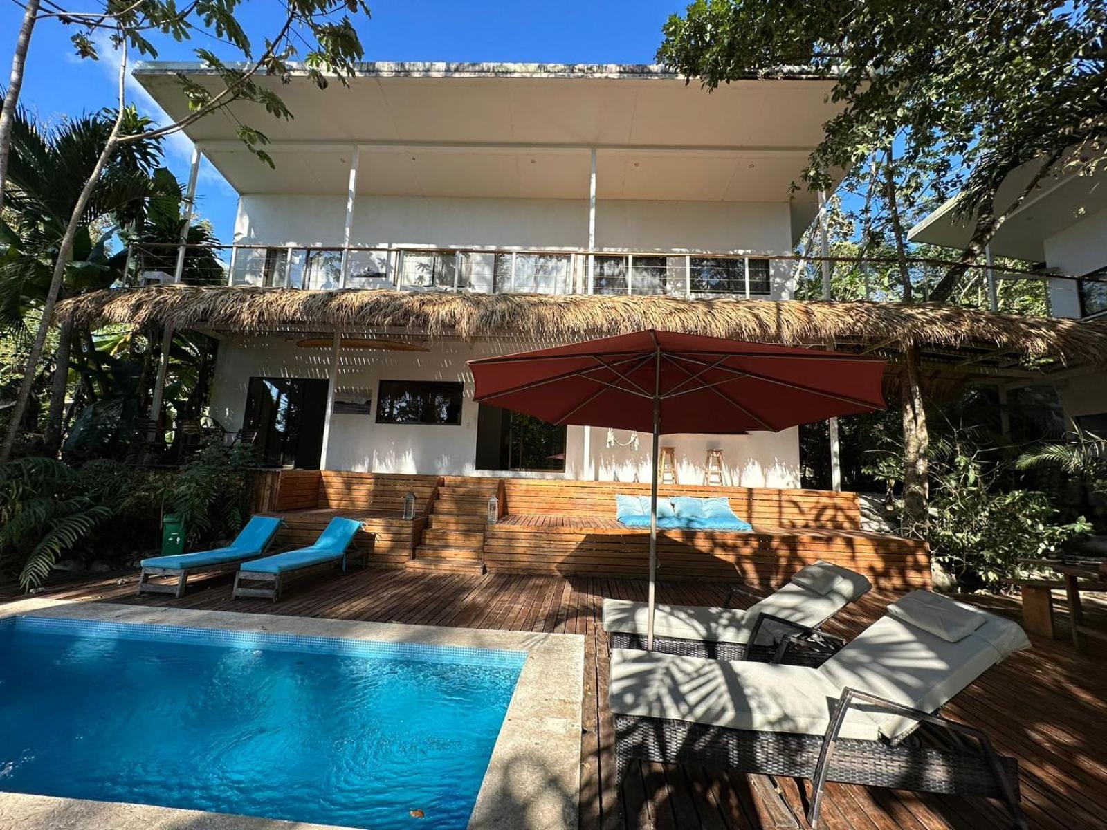 La Sana Surf Hotel, New Management, Few Mn Drive To The Beach Playa Santa Teresa  Bagian luar foto